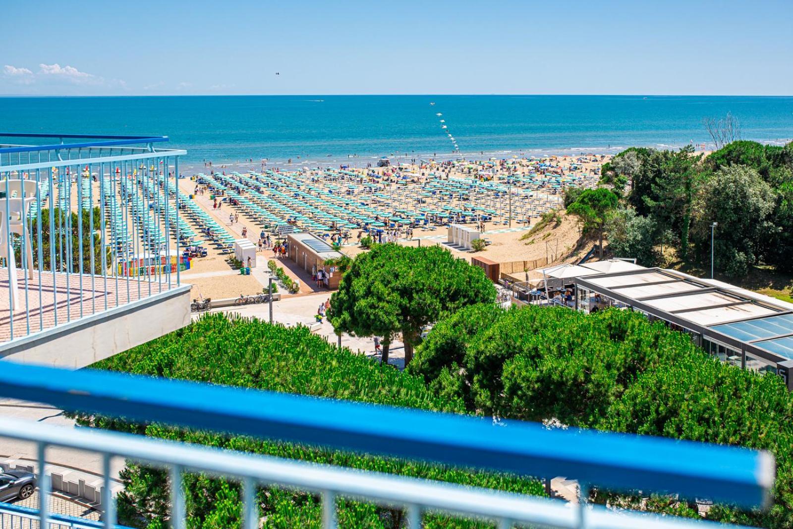 Appartamenti Bianco Nero Lignano Sabbiadoro Pokój zdjęcie